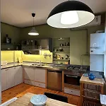 3 Bedroom, 2 Bathroom Fully Equipped House *
