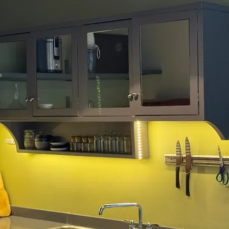 3 Bedroom, 2 Bathroom Fully Equipped House Nyaraló