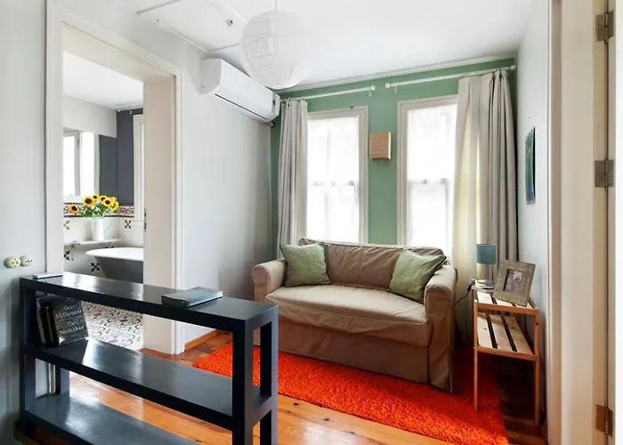 3 Bedroom, 2 Bathroom Fully Equipped House Κωνσταντινούπολη