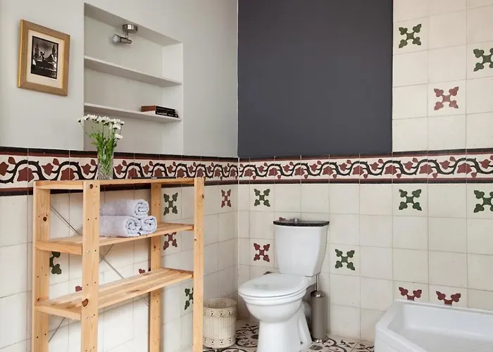 3 Bedroom, 2 Bathroom Fully Equipped House *