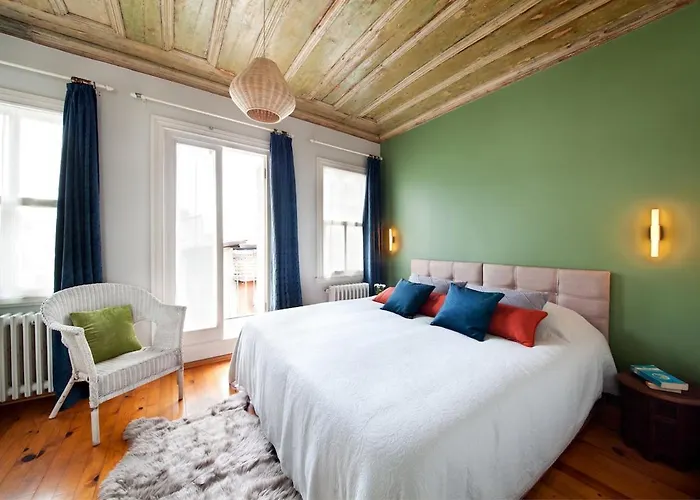 3 Bedroom, 2 Bathroom Fully Equipped House 펜션 이스탄불